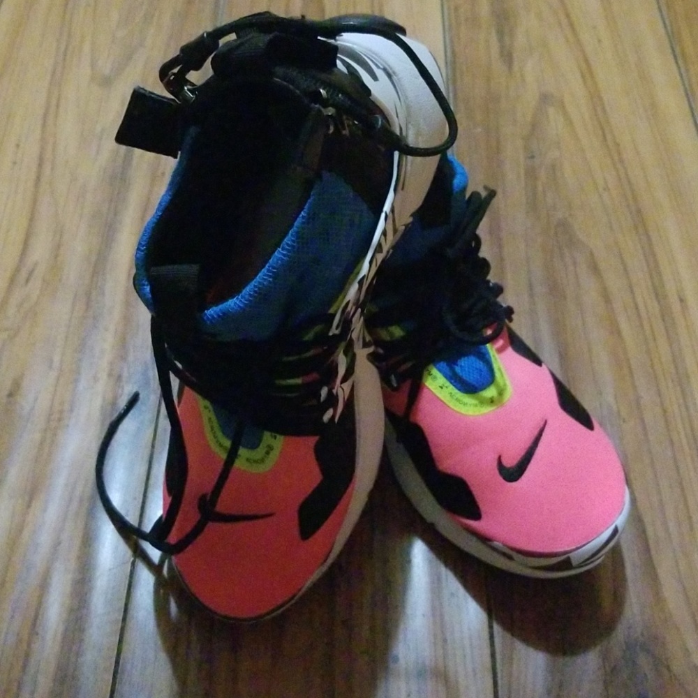 Nike shoes